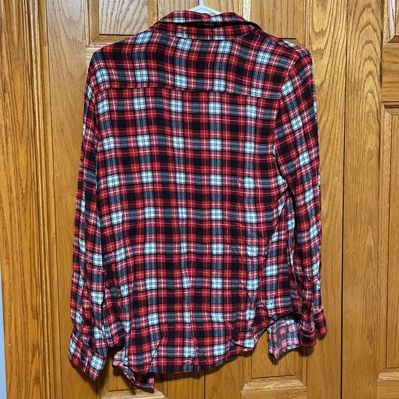 Lightweight Flannel - Picture 2 of 3